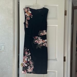 Women’s size 14 white house black market black and colored dress
